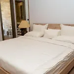 Limani Deluxe 3 Sarandë