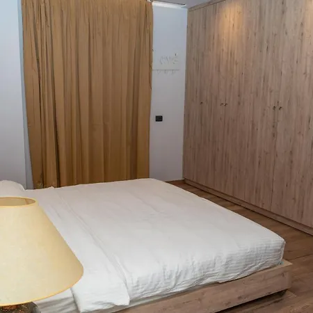 Limani Deluxe 3 Apartment Sarande