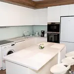 Limani Deluxe 3 Apartament *
