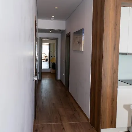 Limani Deluxe 3 *