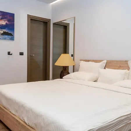 Limani Deluxe 3 * Saranda