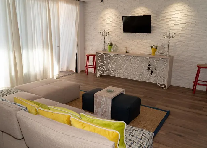 公寓 Limani Deluxe 3