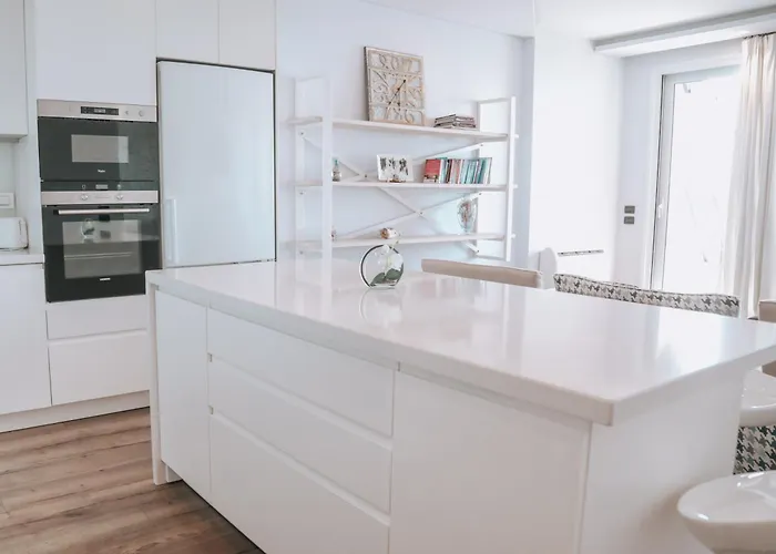 Limani Deluxe 3 Sarandë